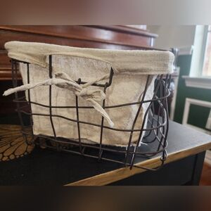 Rustic Wire Basket with Natural Liner 13x9x7